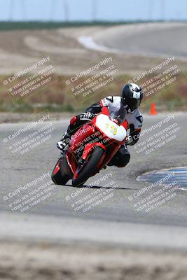 media/May-25-2025-Lets Ride (Sun) [[0ff033e448]]/B Group/1220pm (Riverside)/